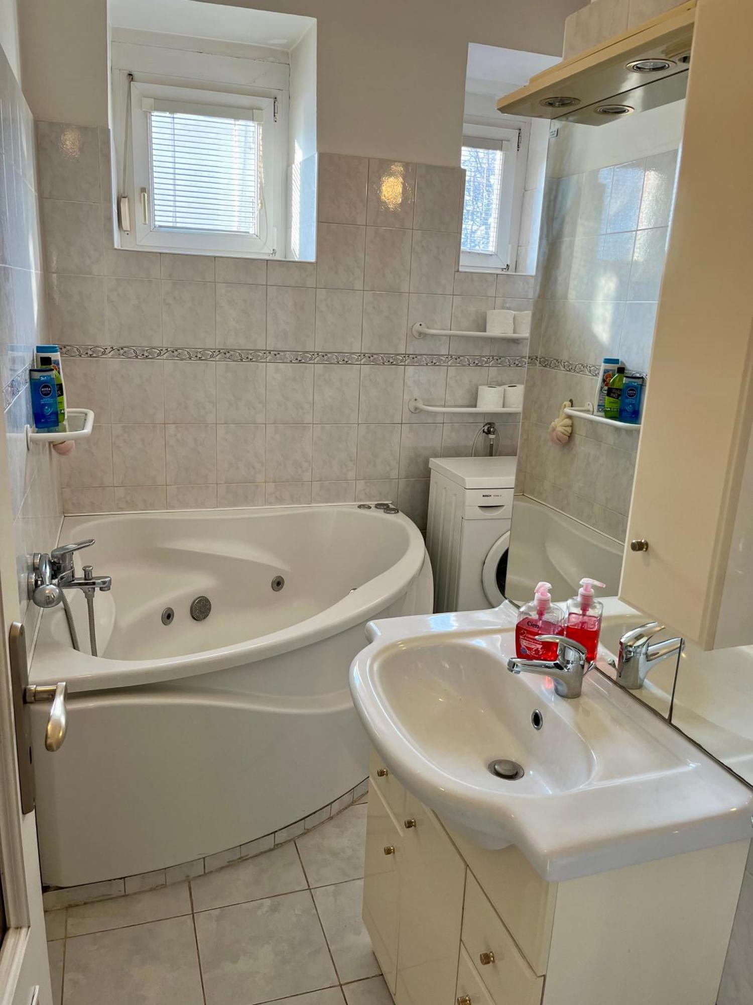 ברטיסלאבה Victory Apartment מראה חיצוני תמונה